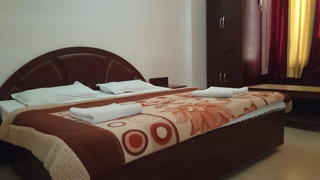 Hotel Maharaja Katra (Jammu and Kashmir) Phòng bức ảnh