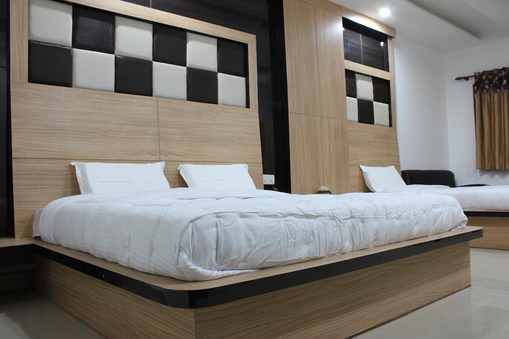 Hotel Maharaja Katra (Jammu and Kashmir) Phòng bức ảnh