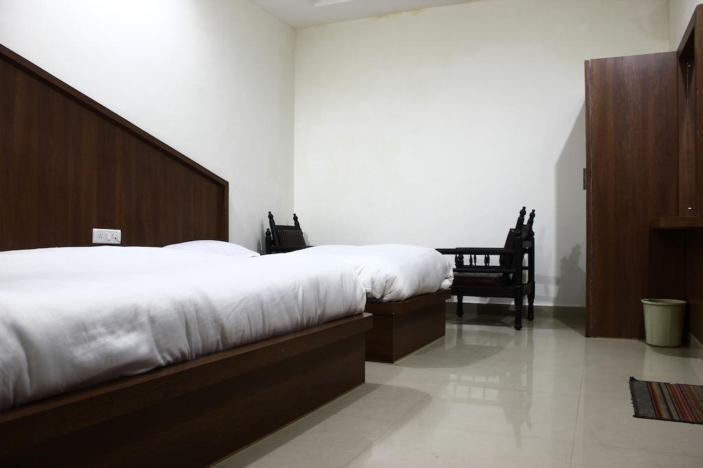 Hotel Maharaja Katra (Jammu and Kashmir) Phòng bức ảnh